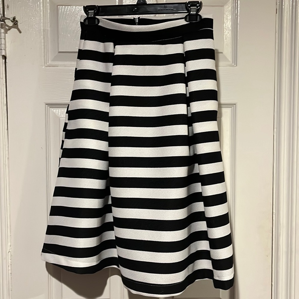 Stripped skirt